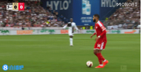 拜仁1-0！赛巴里左路爆破横扫传中，卡尔轻松包抄得手！